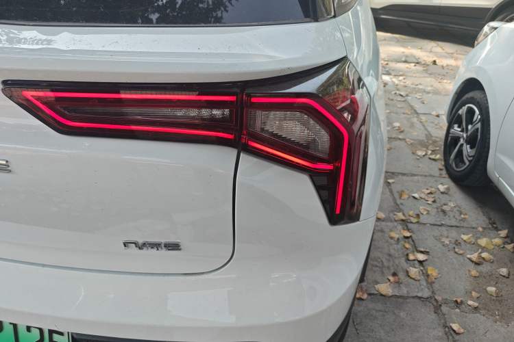 Used Geometry E Firefly 2024 301km Flowing Light Right Rear Taillight
