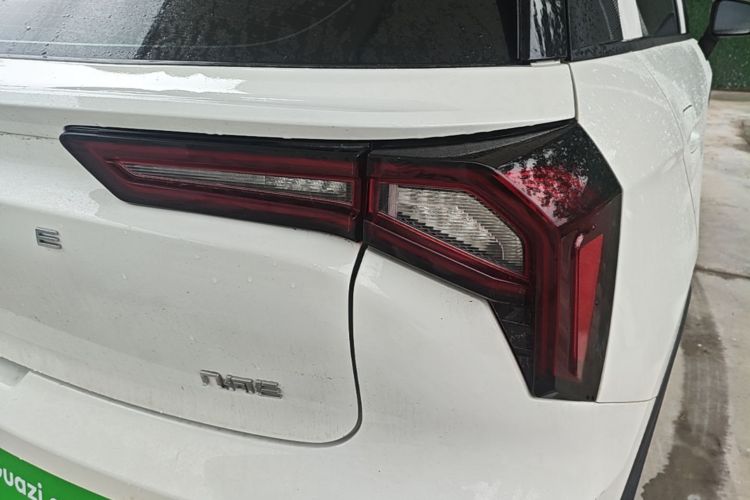 Used Geometry E Firefly 2024 301km Flowing Light Right Rear Taillight