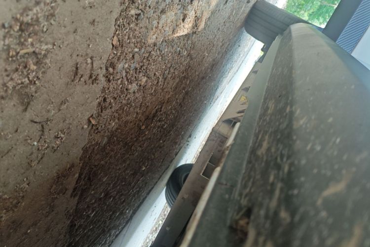 Used Geometry E Firefly 2024 301km Flowing Light Right Side Sill