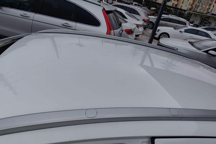 Used Geometry E Firefly 2024 301km Flowing Light Roof