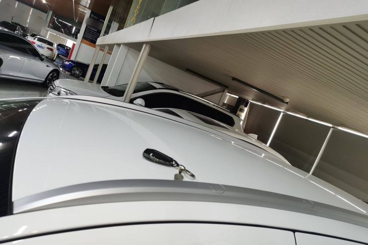 Used Geometry E Firefly 2024 301km Flowing Light Roof