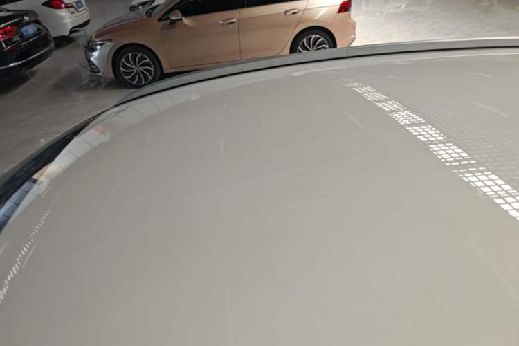 Used Geometry E Firefly 2024 301km Flowing Light Roof