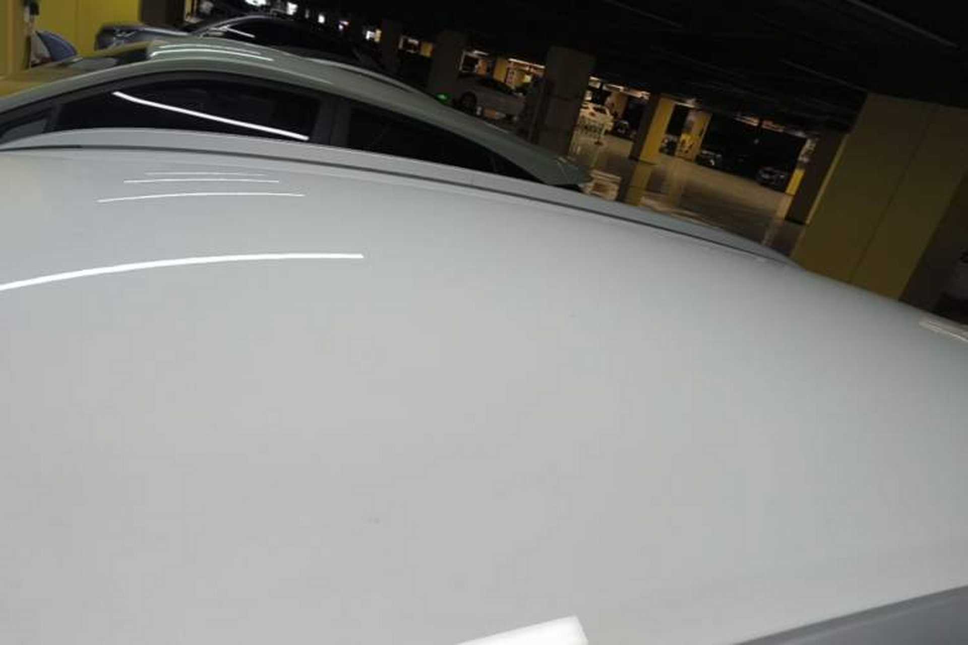 Used Geometry E Firefly 2024 401 km Fluorescent Roof