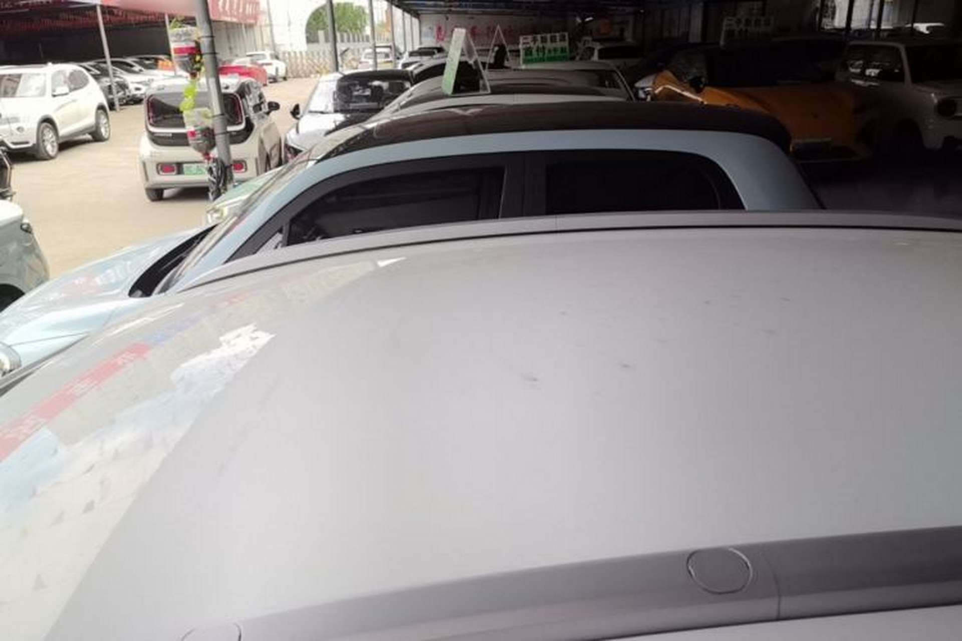 Used Geometry E Firefly 2024 301km Starlight Roof