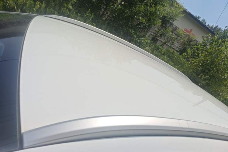 Used Geometry E Firefly 2024 301km Flowing Light Roof