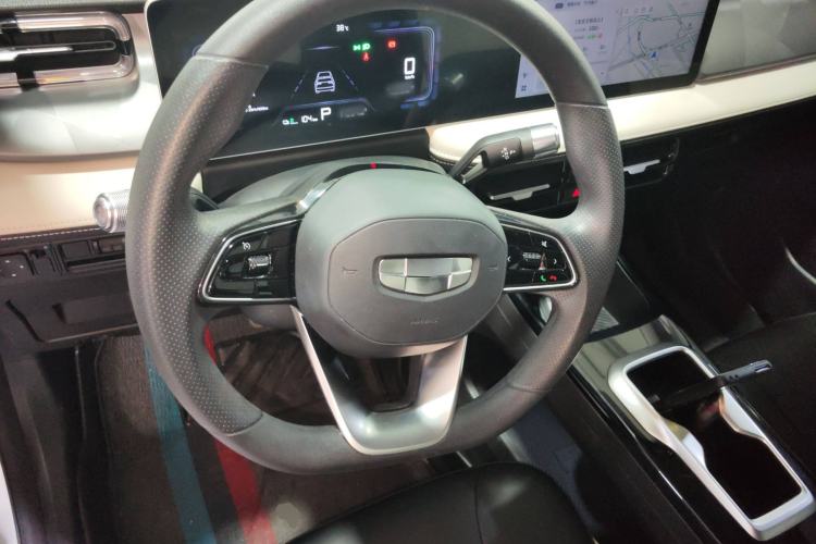 Used Geometry E Firefly 2024 301km Starlight Steering Wheel