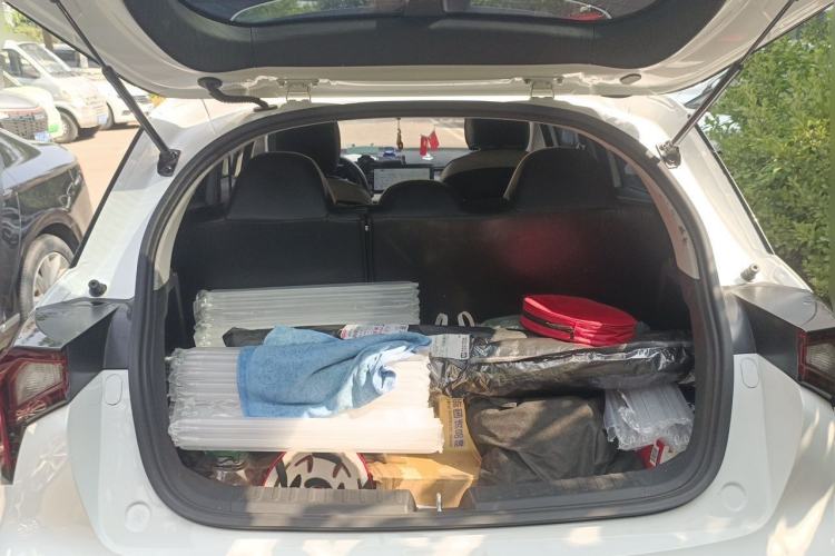 Used Geometry E Firefly 2024 301km Longteng Edition Trunk
