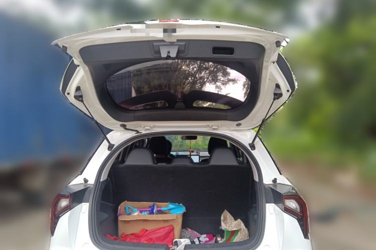 Used Geometry E Firefly 2024 401km Starlight Trunk