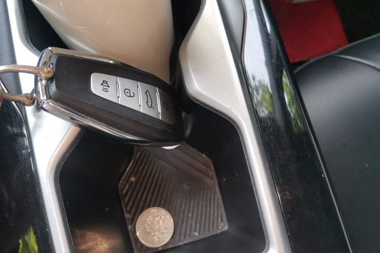Used Geometry E Firefly 2024 301km Starlight Vehicle Key