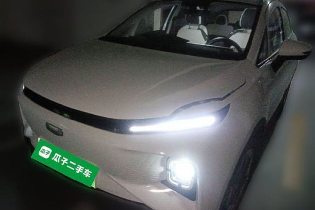 Used Geometry E Firefly 2024 301km Starlight