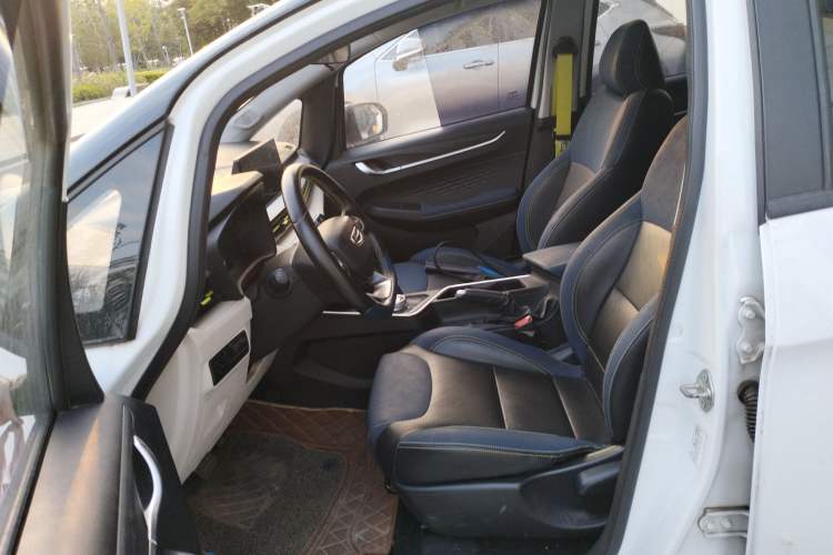Used Geometry EX3 Kung Fu Cow 2021 Kungfu NiuNiu Left Front Seat