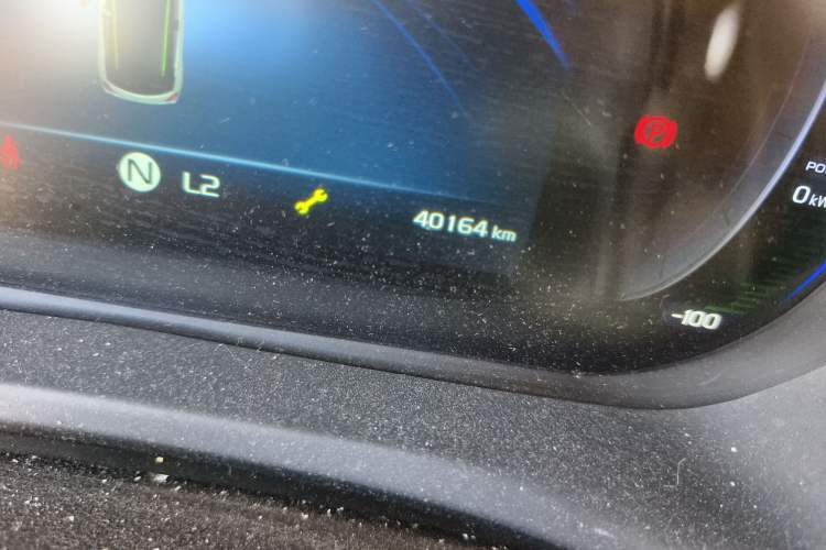 Used Geometry EX3 Kung Fu Cow 2021 Tough Bull Cow Odometer Close Up