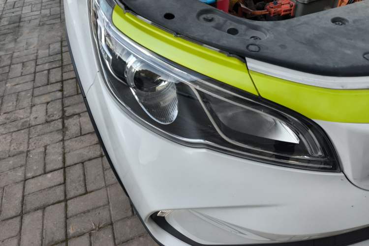 Used Geometry EX3 Kung Fu Cow 2021 Kungfu NiuNiu Right Front Headlight