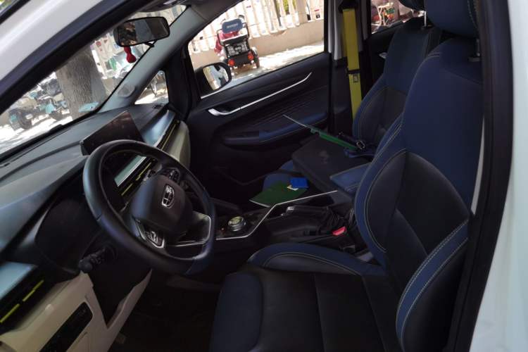 Used Geometry EX3 Kung Fu Cow 2021 Kungfu NiuNiu Left Front Seat