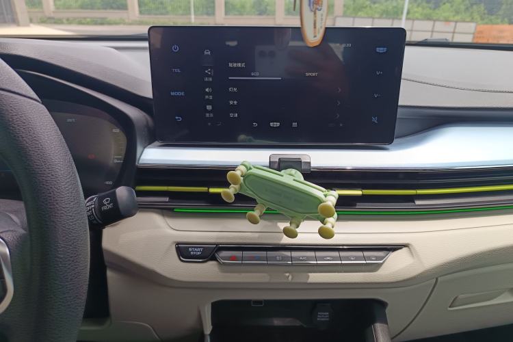 Used Geometry EX3 Kung Fu Cow 2021 Tough Bull Cow Audio And AC Panel