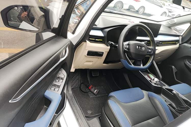 Used Geometry EX3 Kung Fu Cow 2021 Kungfu NiuNiu Driver Seat