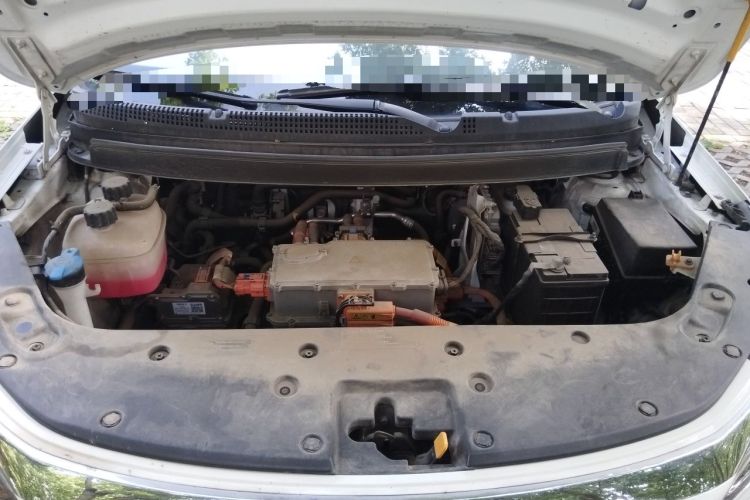 Used Geometry EX3 Kung Fu Cow 2021 Tough Bull Cow Engine Bay