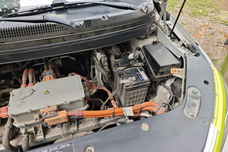 Used Geometry EX3 Kung Fu Cow 2021 Kungfu NiuNiu Engine Bay Left