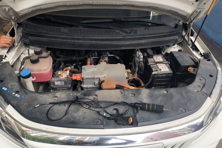 Used Geometry EX3 Kung Fu Cow 2021 Tough Bull Cow Engine Bay