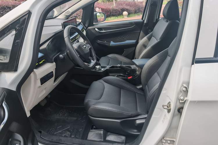 Used Geometry EX3 Kung Fu Cow 2021 Tough Bull Cow Interior 3