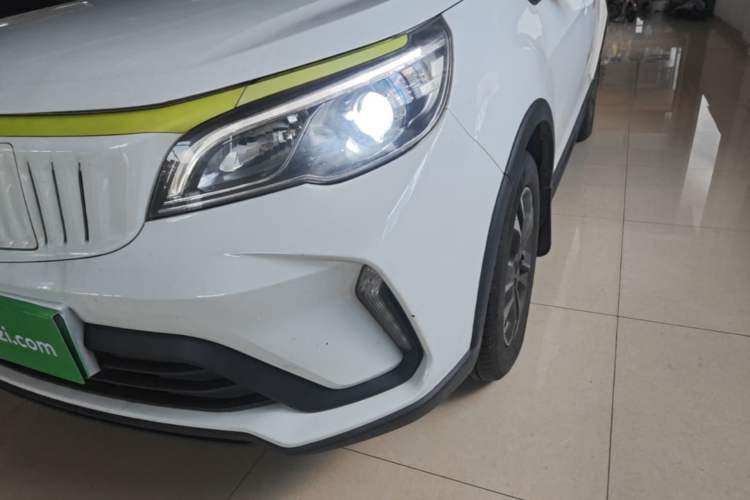 Used Geometry EX3 Kung Fu Cow 2021 Kungfu NiuNiu Left Front Headlight