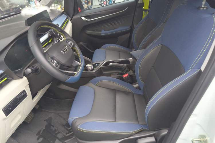 Used Geometry EX3 Kung Fu Cow 2021 Kungfu NiuNiu Left Front Seat
