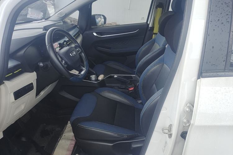 Used Geometry EX3 Kung Fu Cow 2021 Kungfu NiuNiu Left Front Seat