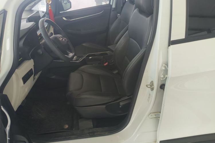 Used Geometry EX3 Kung Fu Cow 2021 Tough Bull Cow Left Front Seat