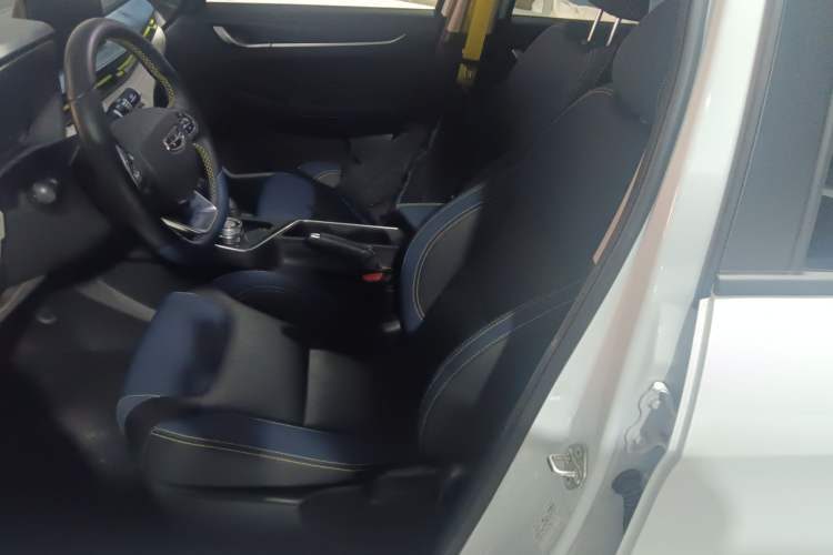 Used Geometry EX3 Kung Fu Cow 2021 Kungfu NiuNiu Left Front Seat
