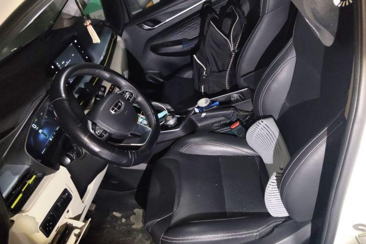 Used Geometry EX3 Kung Fu Cow 2021 Tough Bull Cow Left Front Seat