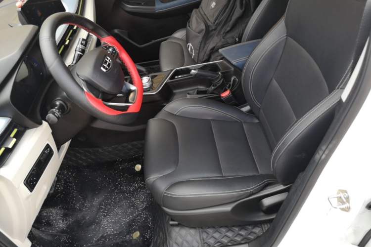 Used Geometry EX3 Kung Fu Cow 2021 Tough Bull Cow Left Front Seat