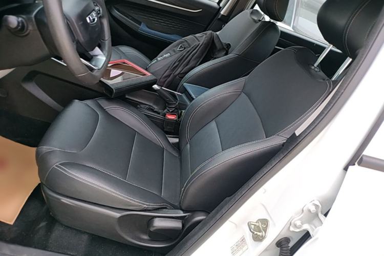 Used Geometry EX3 Kung Fu Cow 2021 Tough Bull Cow Left Front Seat