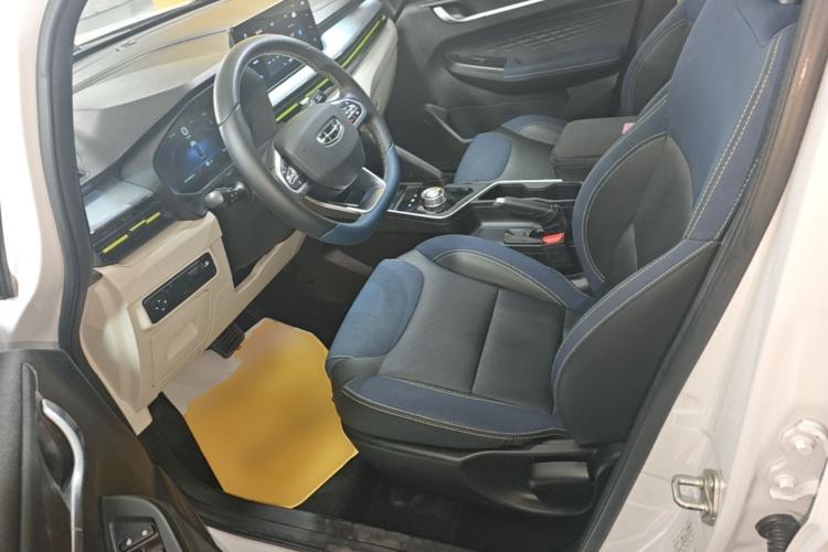 Used Geometry EX3 Kung Fu Cow 2021 Kungfu NiuNiu Left Front Seat