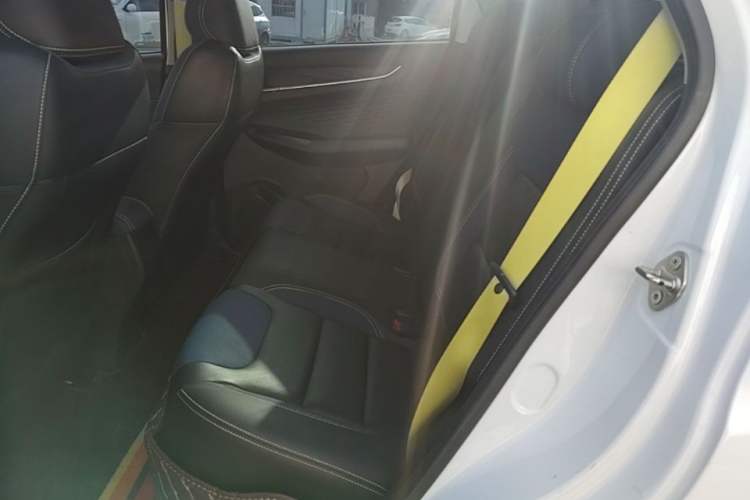 Used Geometry EX3 Kung Fu Cow 2021 Kungfu NiuNiu Left Rear Seat