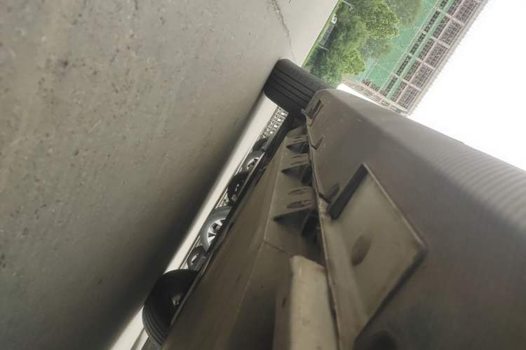 Used Geometry EX3 Kung Fu Cow 2021 Tough Bull Cow Left Side Sill