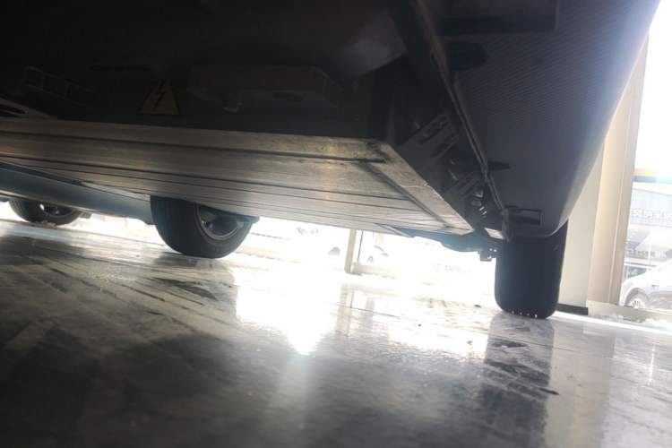 Used Geometry EX3 Kung Fu Cow 2021 Tough Bull Cow Left Side Sill