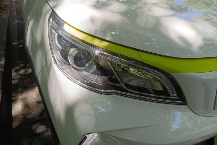 Used Geometry EX3 Kung Fu Cow 2021 Kungfu NiuNiu Right Front Headlight