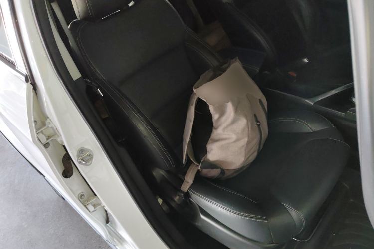 Used Geometry EX3 Kung Fu Cow 2021 Tough Bull Cow Right Front Seat