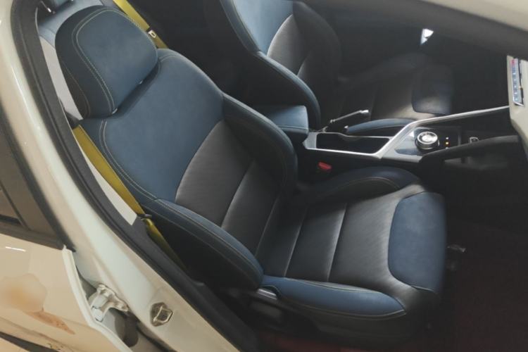 Used Geometry EX3 Kung Fu Cow 2021 Kungfu NiuNiu Right Front Seat