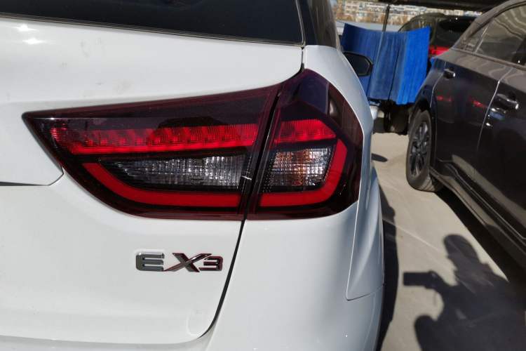 Used Geometry EX3 Kung Fu Cow 2021 Kungfu NiuNiu Right Rear Taillight