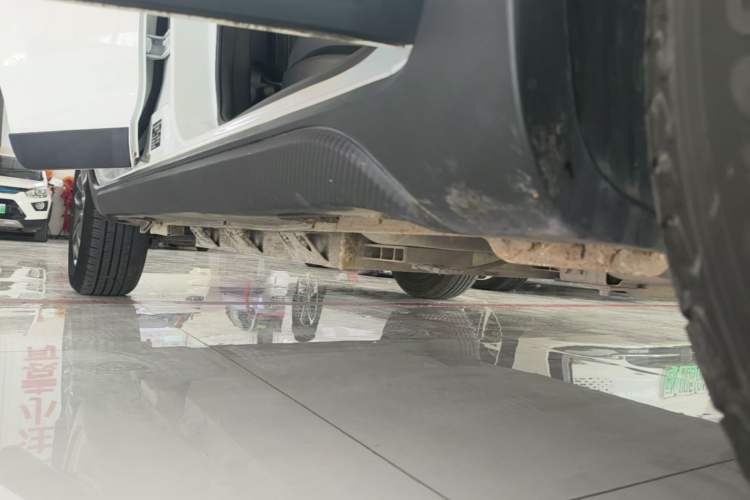 Used Geometry EX3 Kung Fu Cow 2021 Tough Bull Cow Right Side Sill
