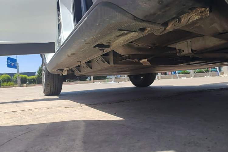 Used Geometry EX3 Kung Fu Cow 2021 Tough Bull Cow Right Side Sill