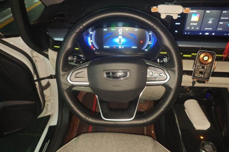 Used Geometry EX3 Kung Fu Cow 2021 Tough Bull Cow Steering Wheel