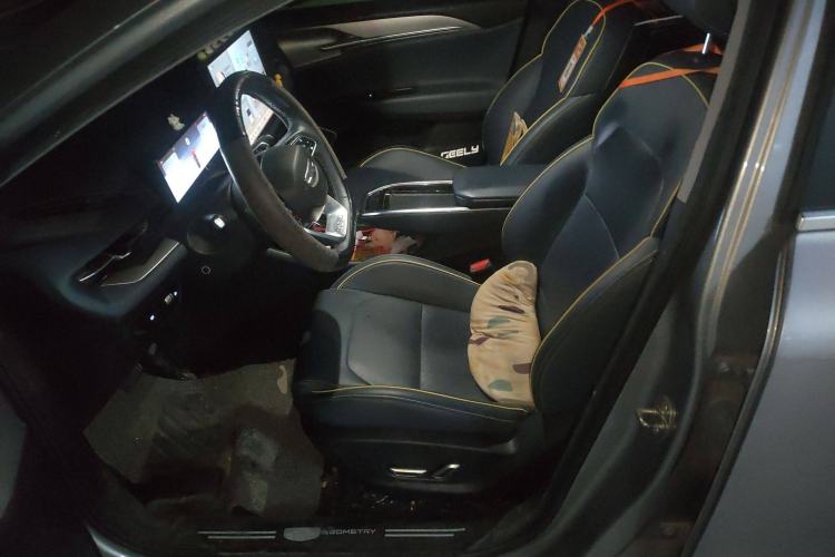 Used Geometry G6 2024 500KM Prestige Version Left Front Seat