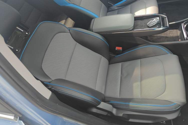 Used Geometry G6 2022 480 New Smart Type Right Front Seat