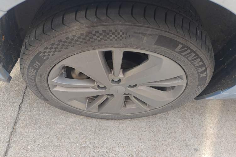Used Geometry G6 2022 480 New Smart Type Right Rear Wheel Hub