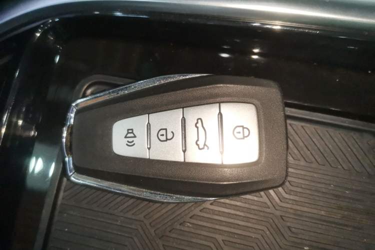 Used Geometry G6 2022 480 New Smart Type Interior 1
