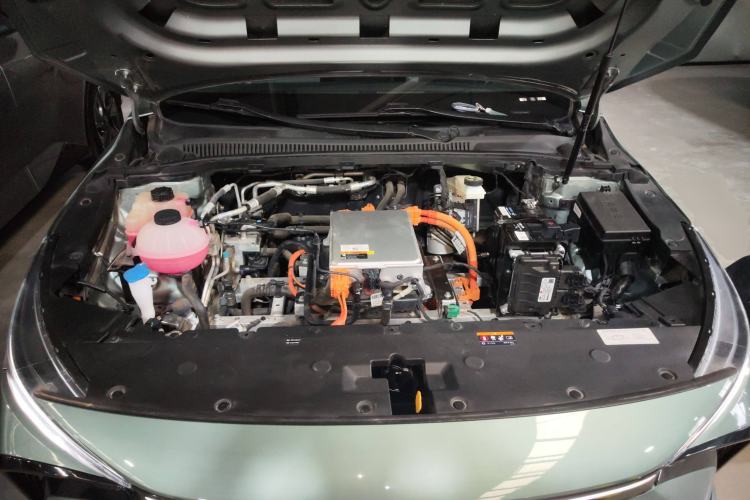 Used Geometry G6 2022 480 New Smart Type Engine Bay