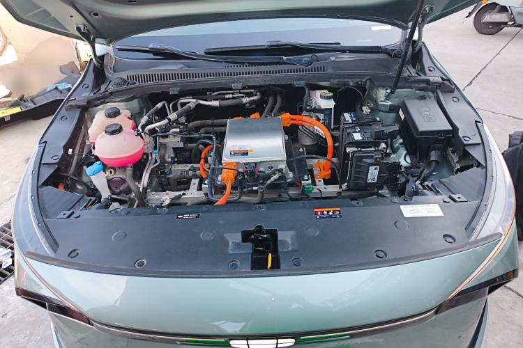 Used Geometry G6 2022 620 New Fun Edition Engine Bay