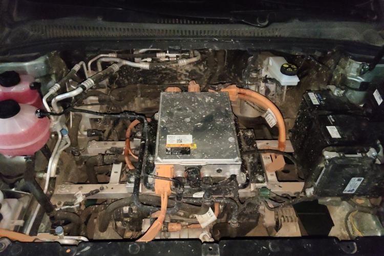 Used Geometry G6 2022 620 New Fun Edition Engine Bay